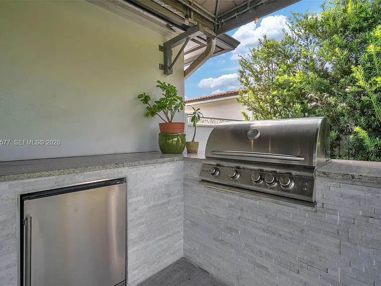 1807 SW 102nd Pl — Photo 39