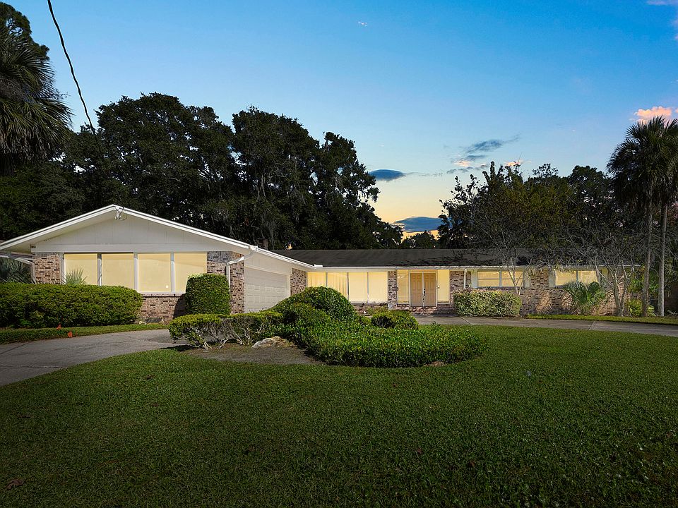 1st image of 6849 La Loma Dr