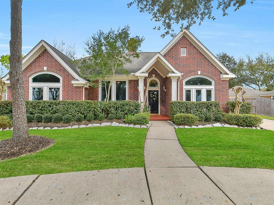 1st image of 2211 Summer Reef Drive