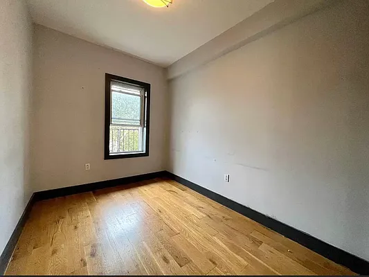 Rented by Miracle Capital | media 10