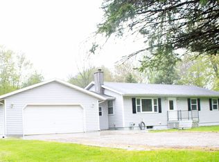 13042 27th St, Gobles, MI 49055