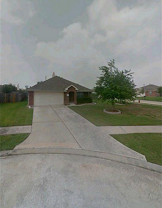 1st image of 217 Colony Lake Ct