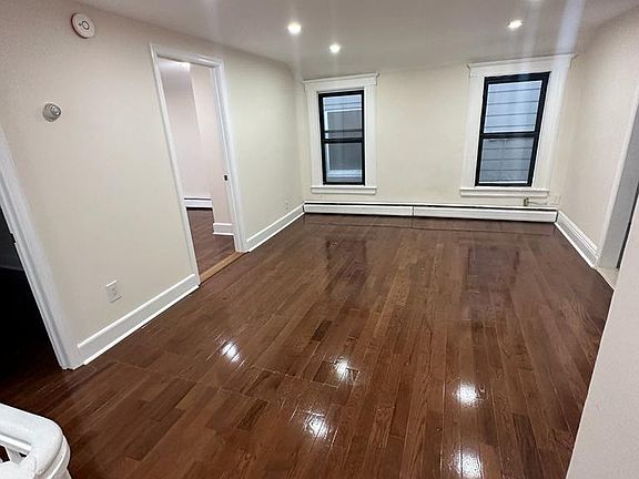 4th image of 225 Newark Ave Floor 2