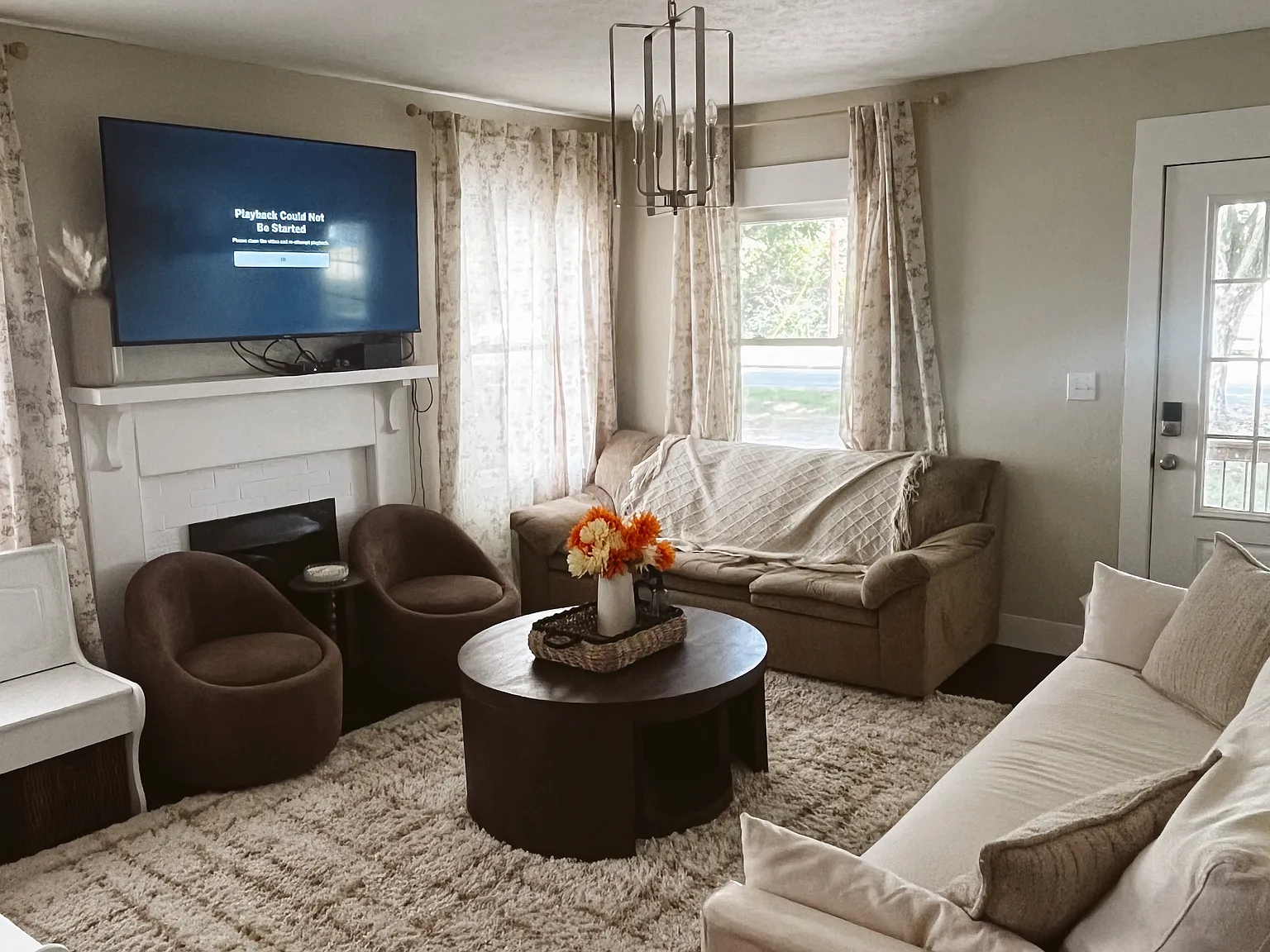 3 bed, 1366 sqft, $1,800 — Photo 3