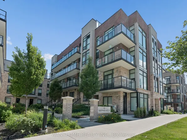 861 Sheppard Ave W #15, Toronto, ON M3H 2T5