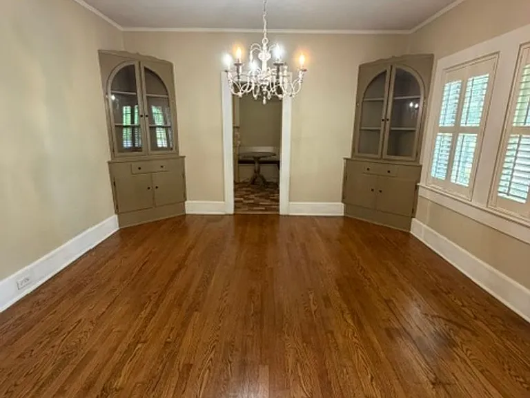 1538 Bellwood Ln — Photo 5
