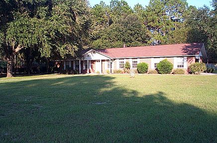 1st image of 804 Westwood Dr