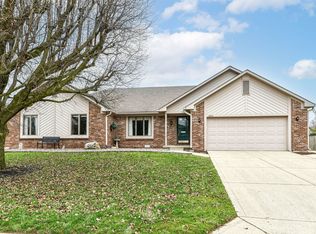 520 Cobblestone Rd, Avon, IN 46123