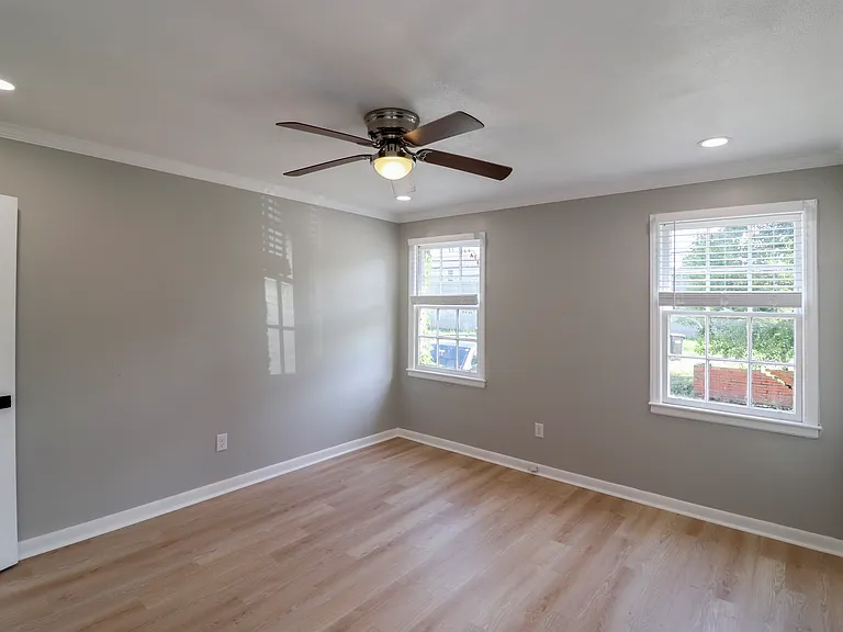 9 Berkley Pl #2 — Photo 6