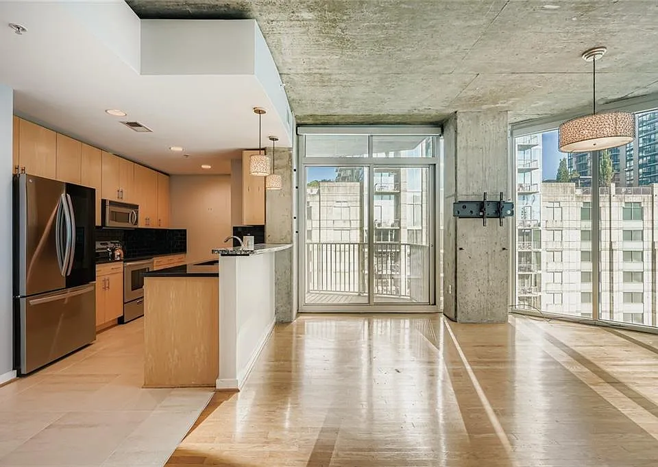 860 Peachtree St NE #902