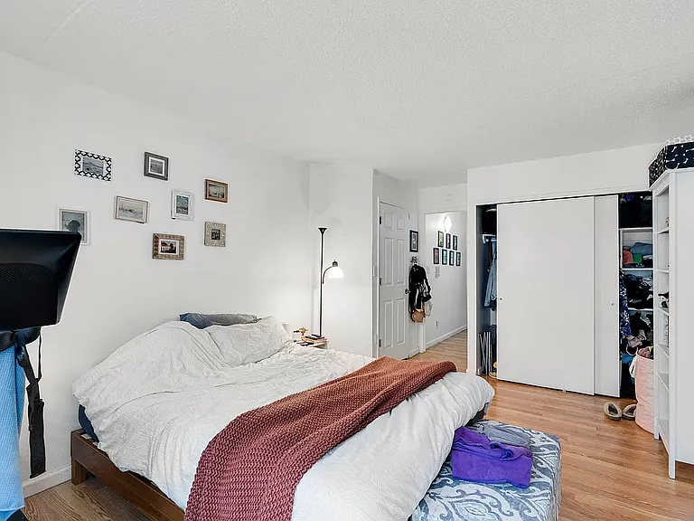 126 W 117th St #2 — Photo 5