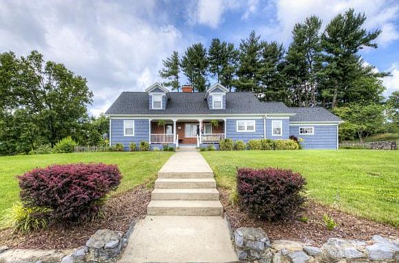 1st image of 230 Shirley Dr