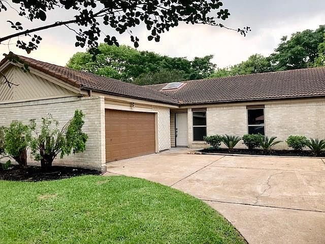 1st image of 6210 Ogden Forest Dr