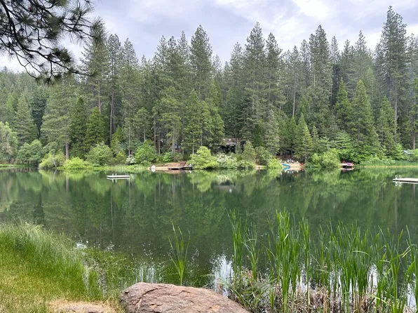 1566 Patricia Ln, Arnold, CA 95223