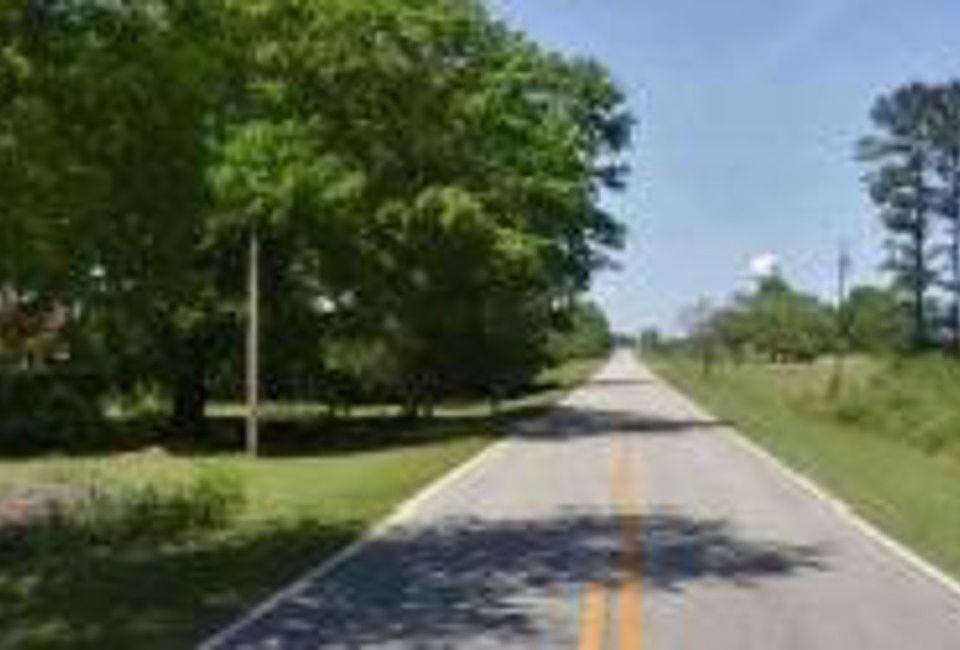 2nd image of 537 Peggy Dr