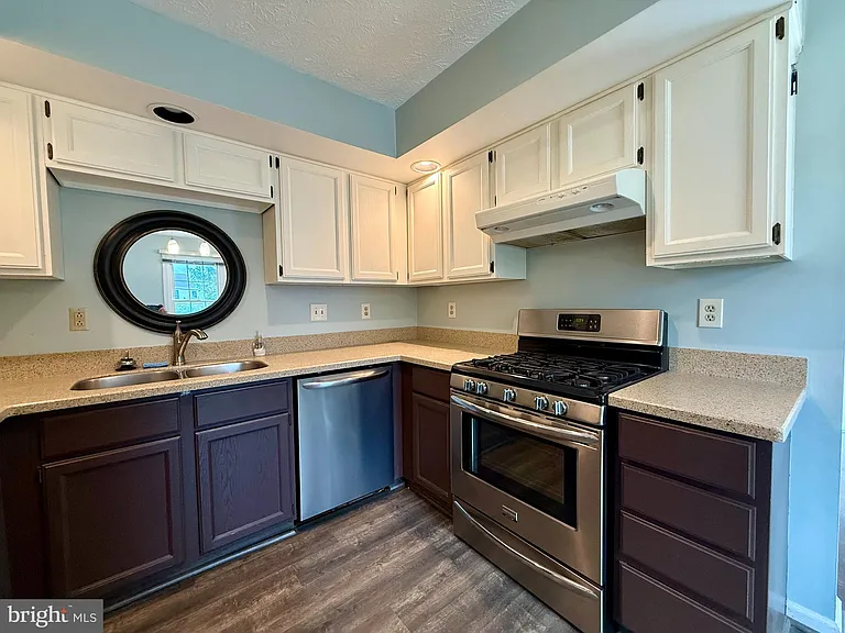 2443 Warm Spring Way — Photo 4