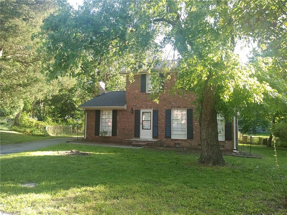 2nd image of 8 Leitzel Ct