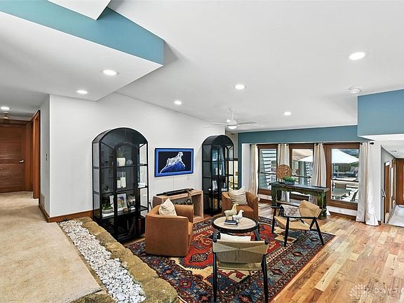 4th image of 1120 Crooked Creek Ln