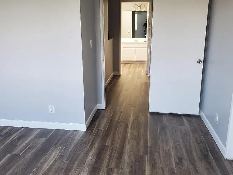 2558 S Sepulveda Blvd #11 — Photo 11