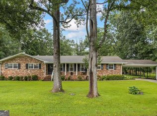 1368 White Oak St SE, Conyers, GA 30013