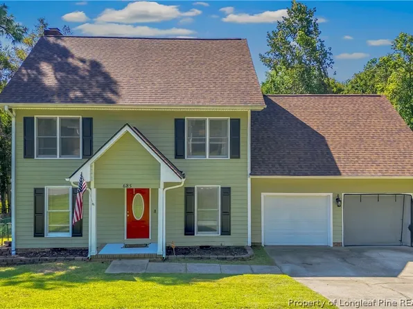 685 Georgetown Cir, Fayetteville, NC 28314
