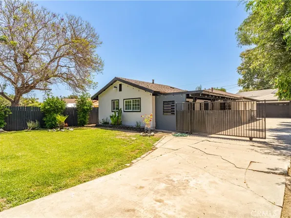 6420 Rivergrove Dr, Downey, CA 90240