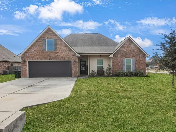 728 English Oak Dr, Madisonville, LA 70447