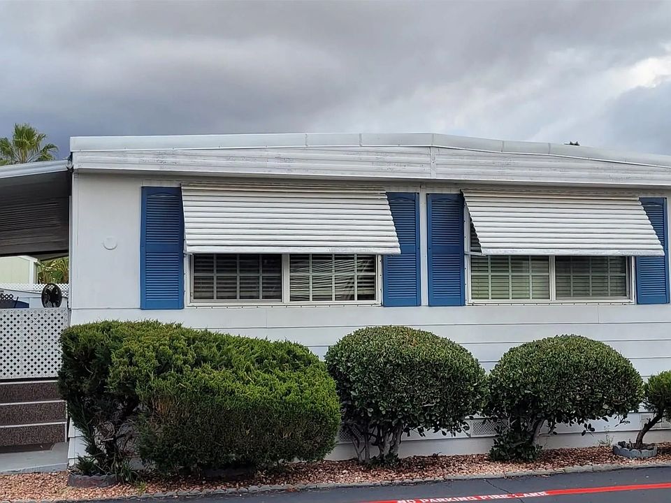 2nd image of 14079 Pomegranate Ave #209