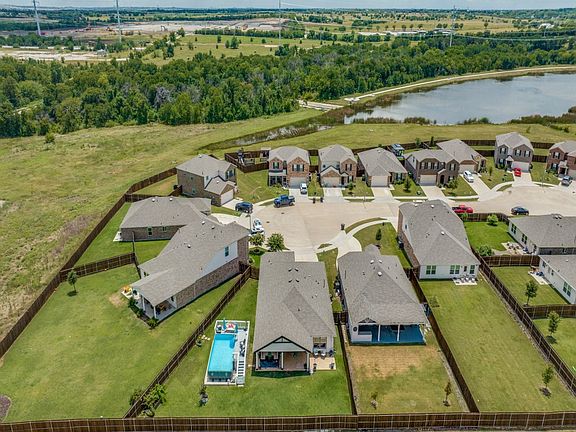 2nd image of 708 Forestdale Ct
