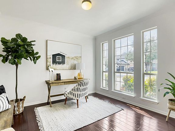 4th image of 11012 Tornasol Ln