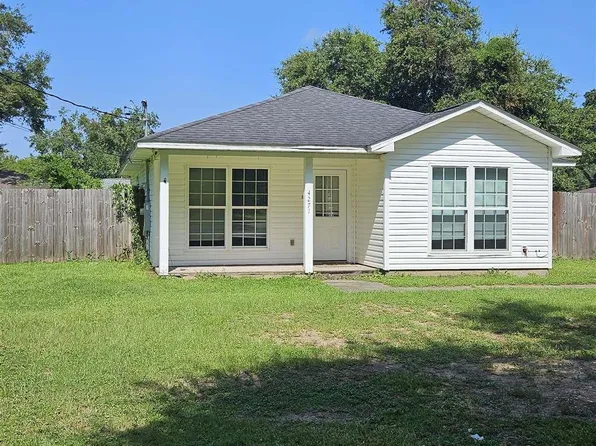 4271 Magnolia Oaks St, Pace, FL 32571