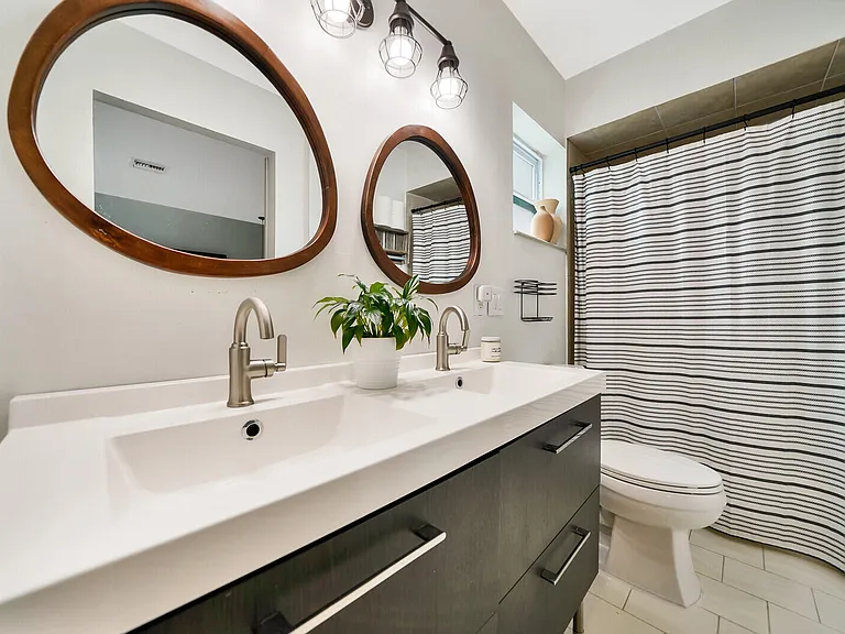 3048 NW 25th Way — Photo 18