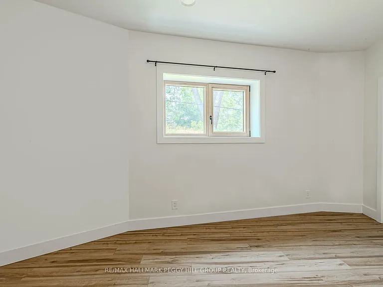 210 Patterson Rd #LOWER — Photo 5