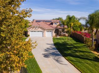 29048 Golden Pebble Ct, Menifee, CA 92584