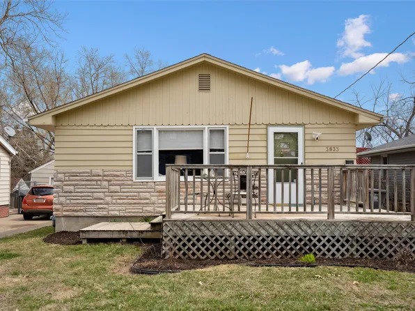 3833 51st St, Des Moines, IA 50310