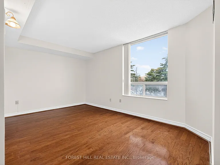 343 Clark Ave W #203 — Photo 22