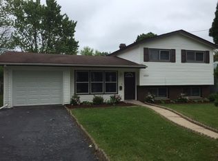 2201 Herbert Dr, Waukegan, IL 60087
