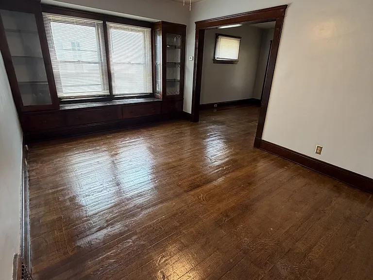 1557 Cohassett Ave #1 — Photo 3