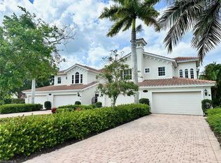 9059 Cascada Way APT 202, Naples, FL 34114