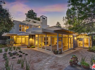 2945 Nichols Canyon Rd, Los Angeles, CA 90046