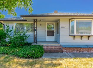 2363 Thorn Oak Dr, Medford, OR 97501