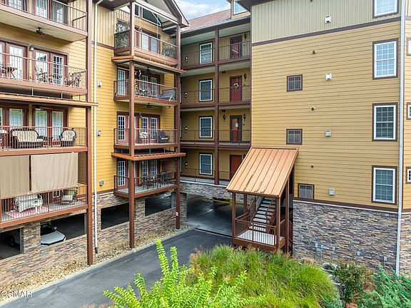 3rd image of 527 River Place Way Unit 516