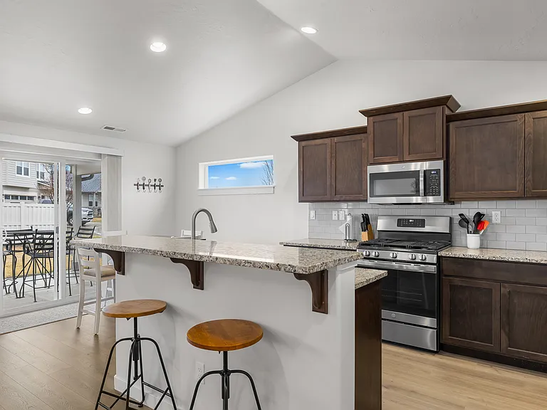 10710 W Catmint Dr — Photo 10