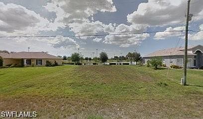 1st image of 318 SW 26th Ave