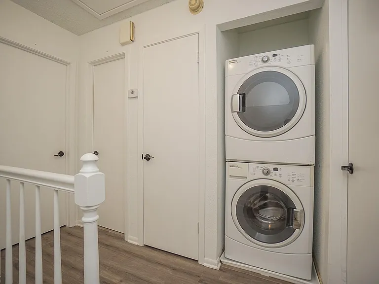 2810 Grants Lake Blvd #903 — Photo 36