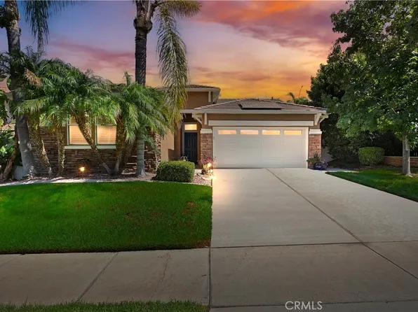 3159 Hannover St, Corona, CA 92882