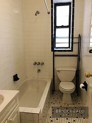 Rented by BRICK & GALO REALTY CORP | media 10