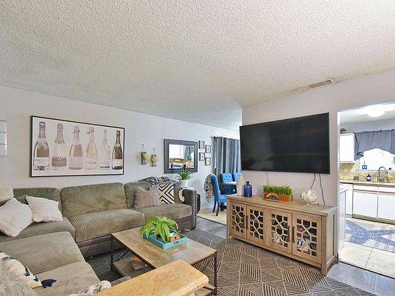 5th image of 7701 Wooddale Way