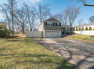 210 Becker Rd, North Wales, PA 19454