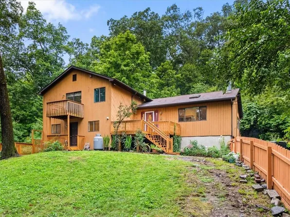 275 Jersey Avenue, Greenwood Lake, NY 10925